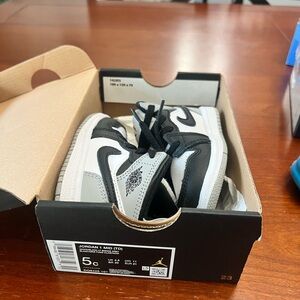 Jordan Kids' Black and Gray Sneakers